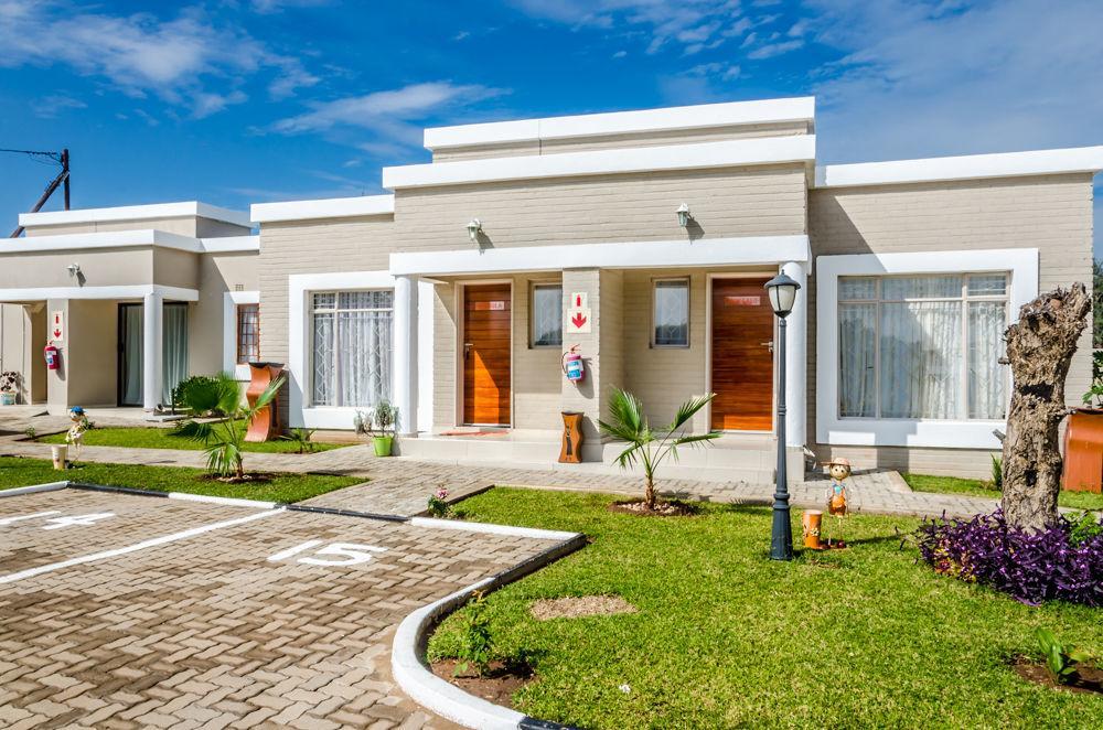 Hill View Inn Serowe Buitenkant foto