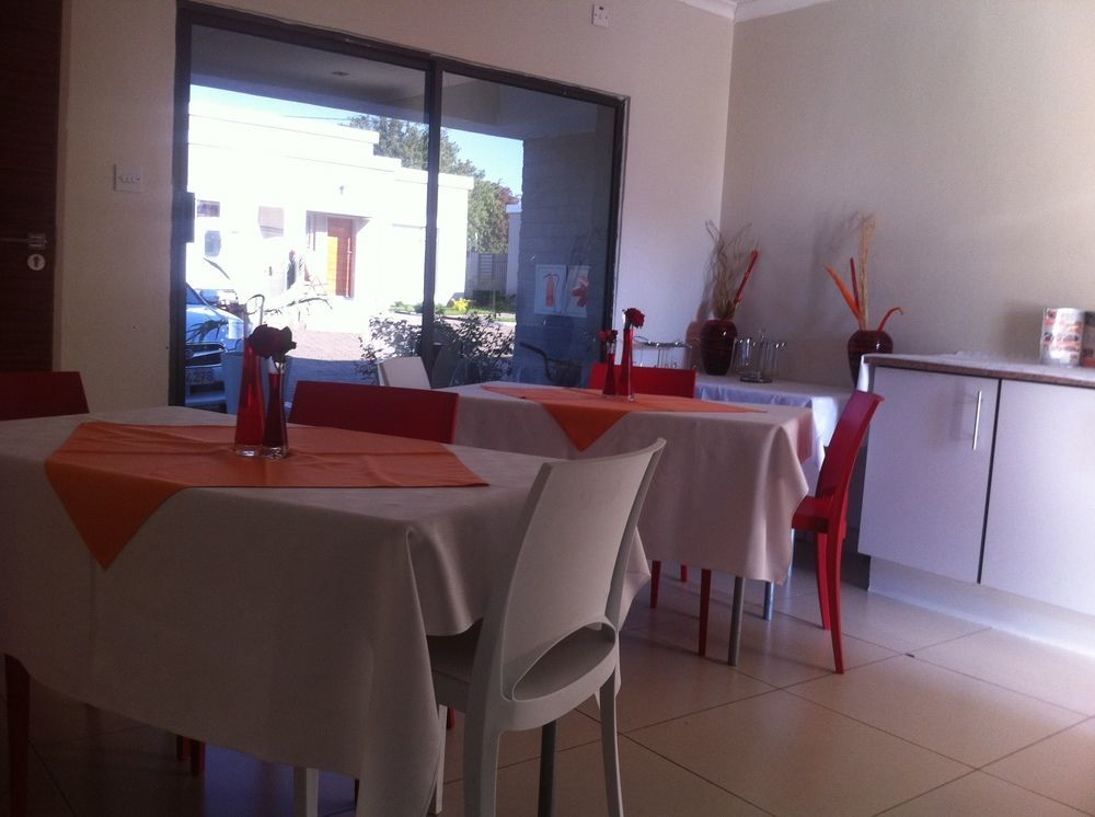 Hill View Inn Serowe Buitenkant foto